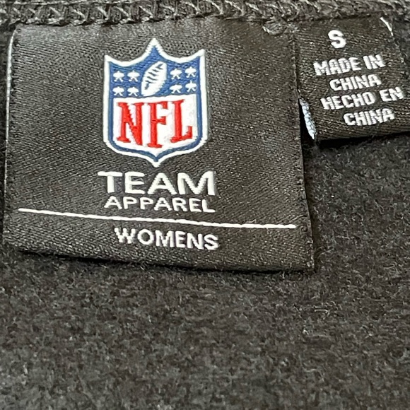 Rare Women's NFL Carolina Panthers Glitter Sweatshirt, Size Small - Picture 6 of 8